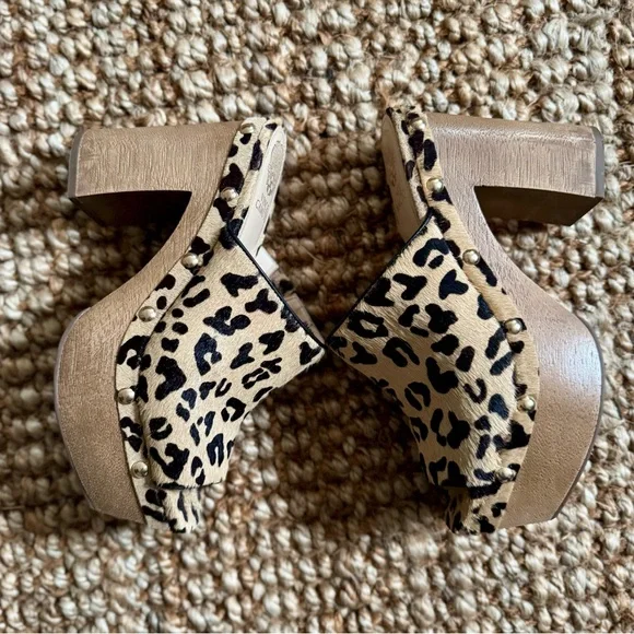 Vince Camuto Leopard-Print Open-Toe Platforms in Tan and Black - Picture 2 of 8